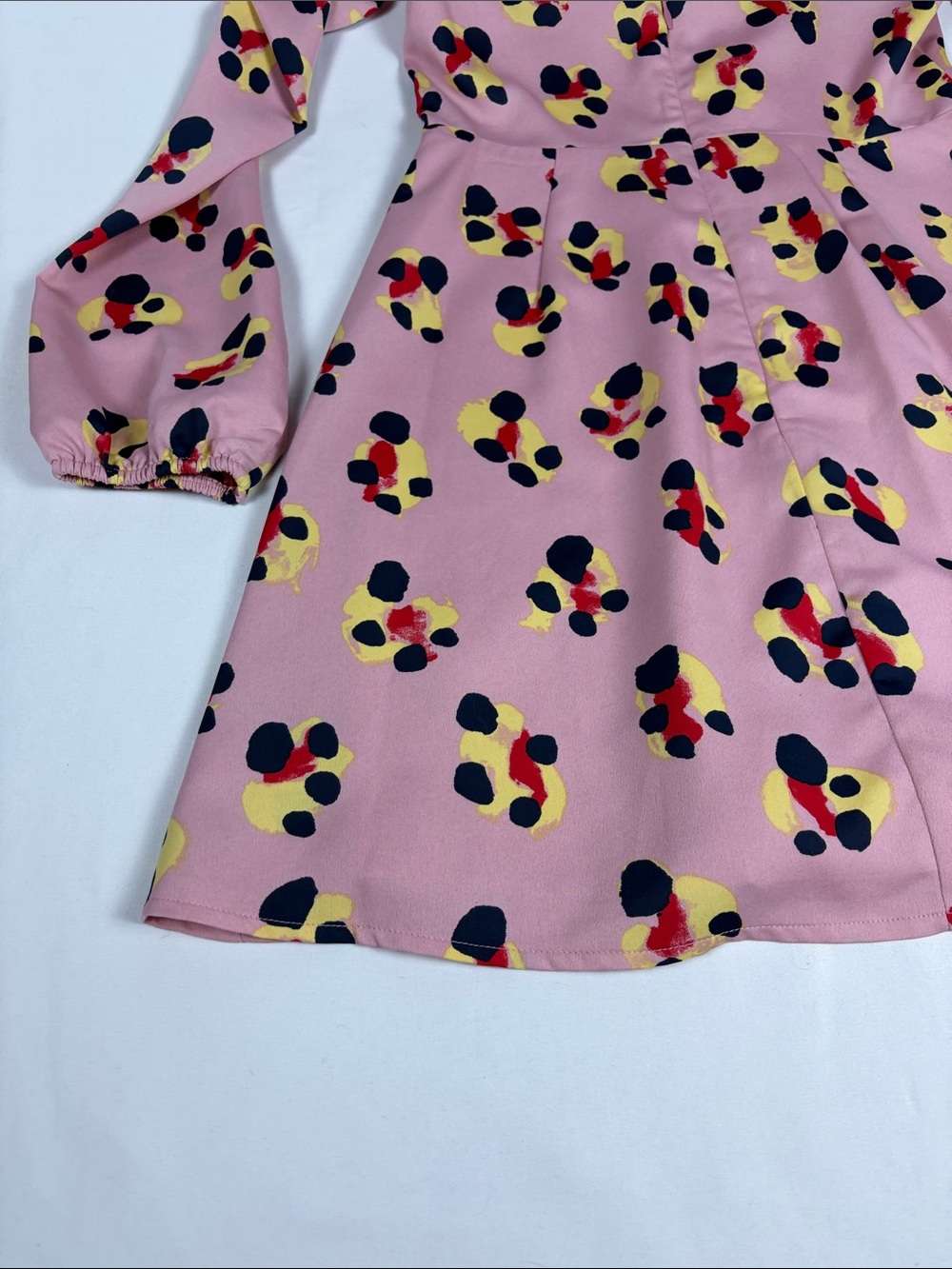 BCBGeneration Pink Floral-Spot Twist-Front Dress - Picture 5 of 10
